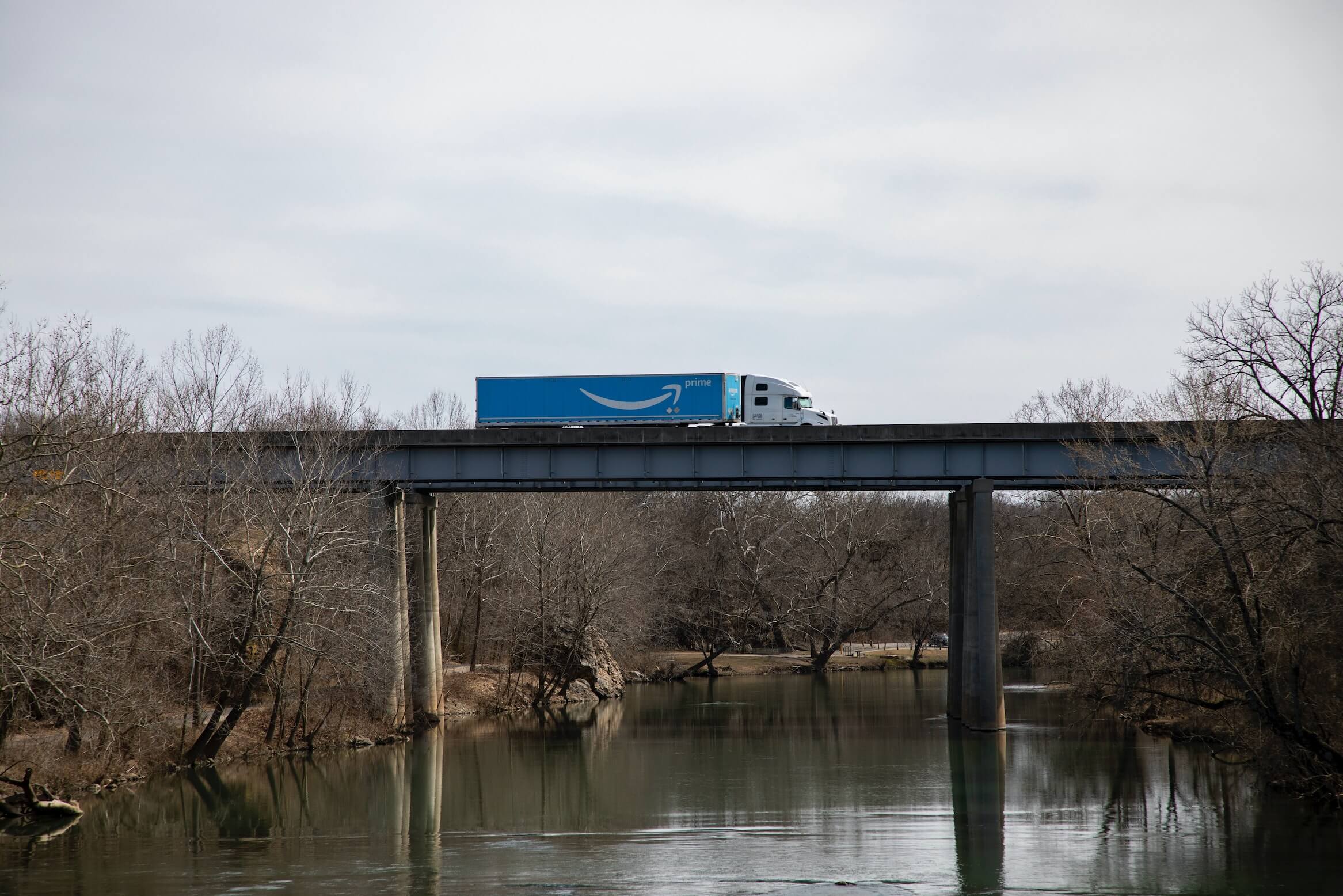 Two Hospitalized After 18-Wheeler Amazon Truck Falls off San Antonio Highway